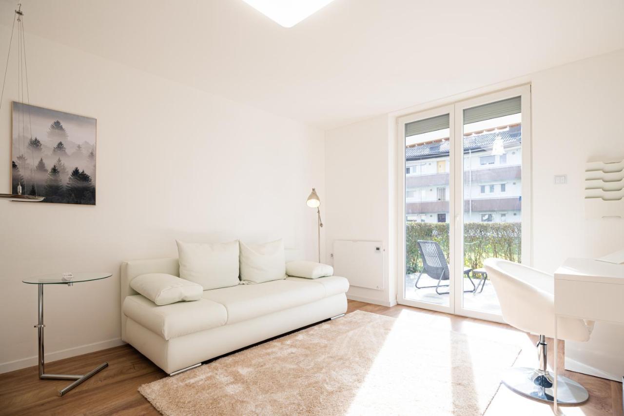 Sonnige Ferienwohnung In Neckarsulm Mit Massageliege & Wlan & Parken Екстер'єр фото
