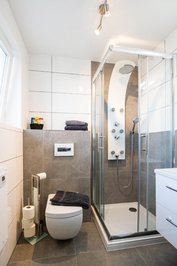 Sonnige Ferienwohnung In Neckarsulm Mit Massageliege & Wlan & Parken Екстер'єр фото